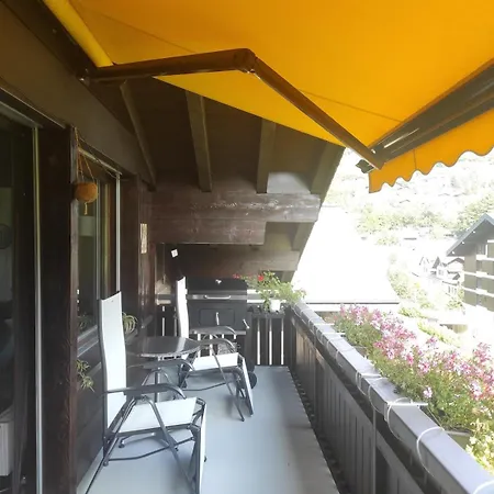 Season - 3 Bedroom - Stunning View - Apartamento Lenk im Simmental