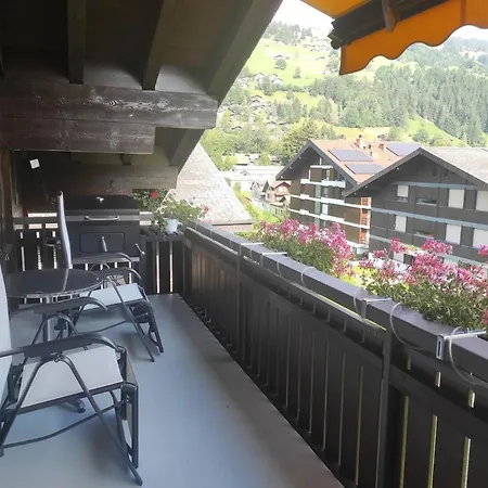 Season - 3 Bedroom - Stunning View - Apartamento Lenk im Simmental